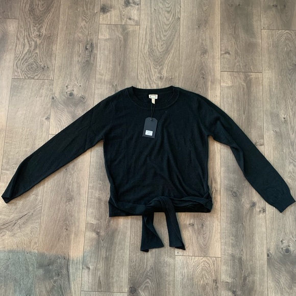 Wrap sweater - Picture 2 of 5